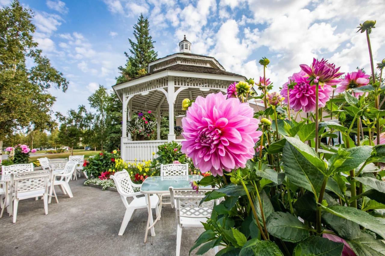 Wedgewood Resort Фэрбанкс Экстерьер фото